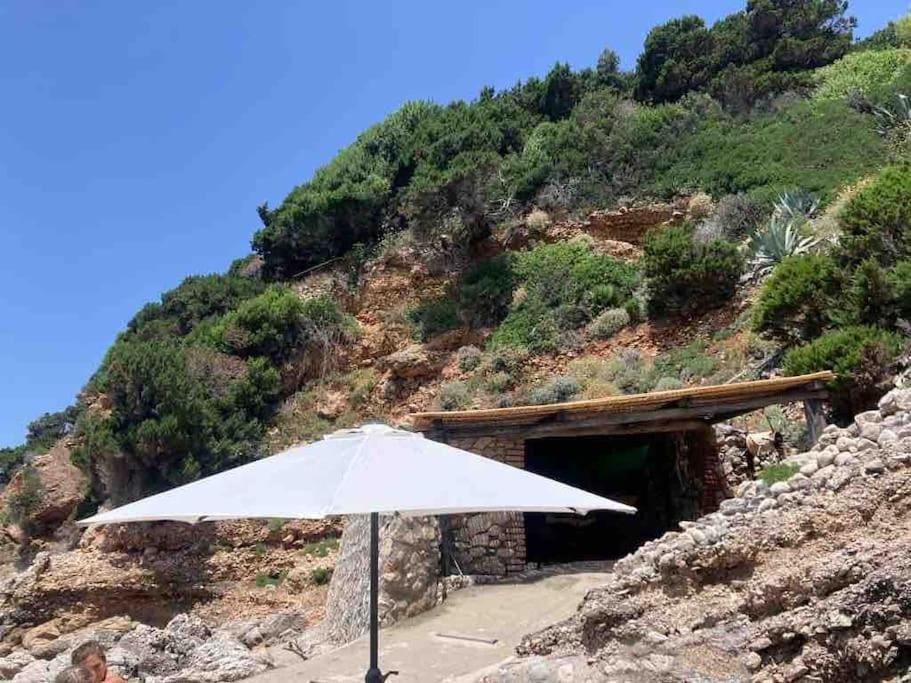 Casa Al Mare Con Spiaggia Privata Condominiale San Felice Circeo Bagian luar foto