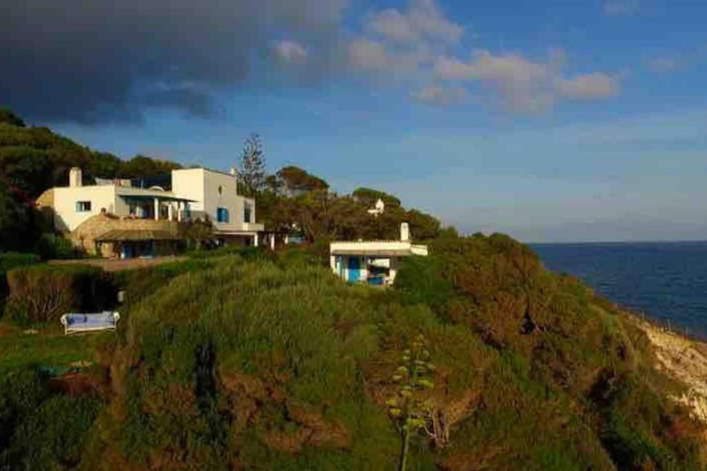 Casa Al Mare Con Spiaggia Privata Condominiale San Felice Circeo Bagian luar foto
